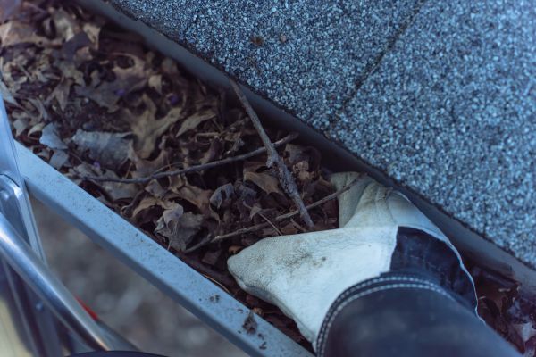 Church Gutter Cleaning in Kingsport